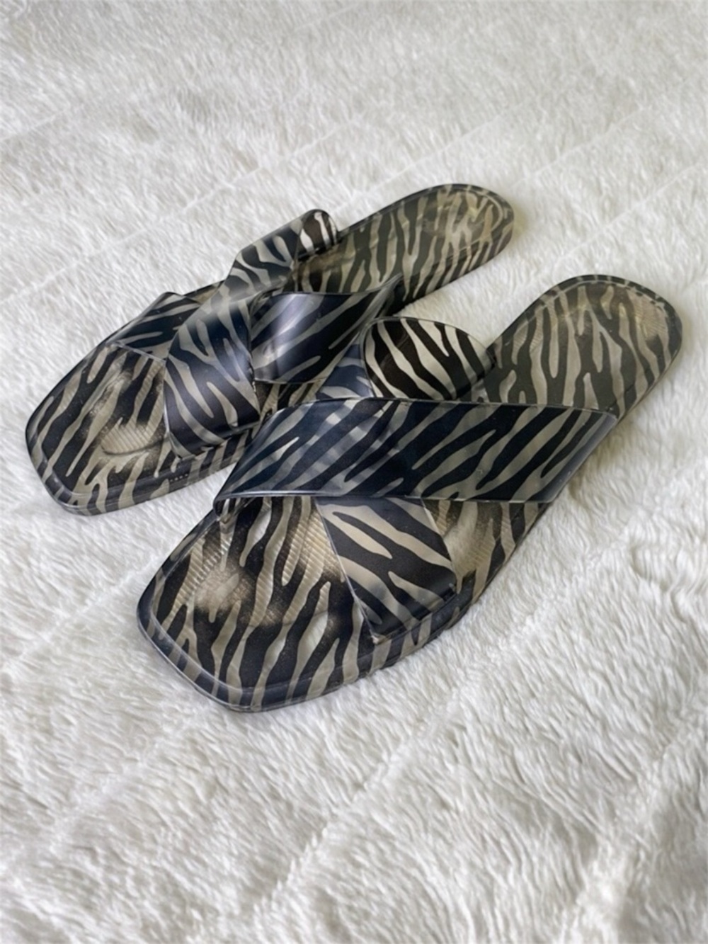 Anthropologie Matisse Zebra Pattern Jelly Slide Sandals Size 7